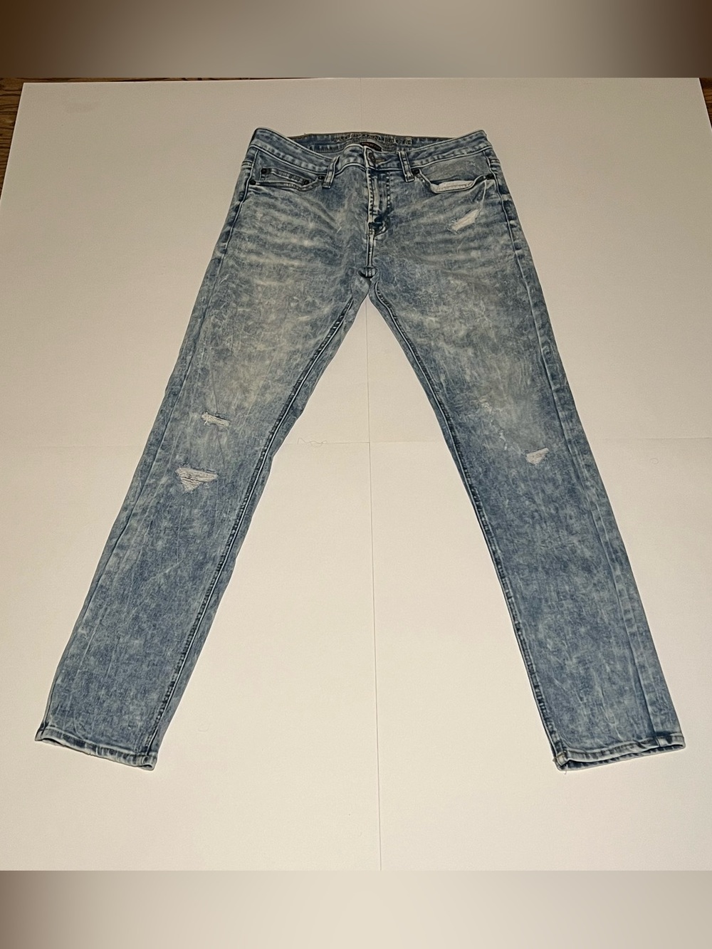 American Eagle Outfitters Light Blue Washed Skinny Jeans